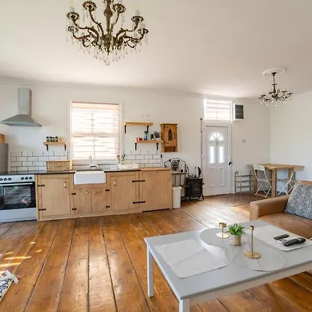 Apartamento House On The River *